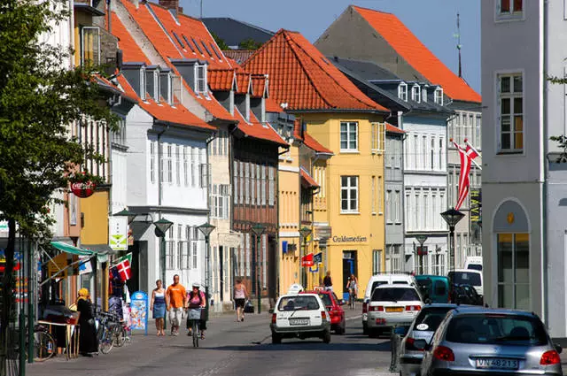 Hvaða áhugaverðu staði ætti að vera heimsótt í Odense?