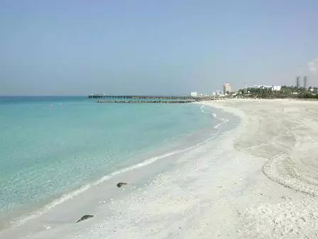 Ajman เป็นหนึ่งในเอมิเรตที่ยากจนที่สุดกับโอกาสที่ร่ำรวยที่สุดสำหรับการพักผ่อนหย่อนใจ 10071_3