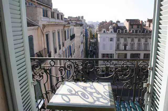 Where to stay cheap in Marseille?