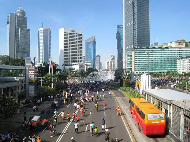 Wat musst Dir wëssen, datt Dir a Jakarta rascht? 10091_4