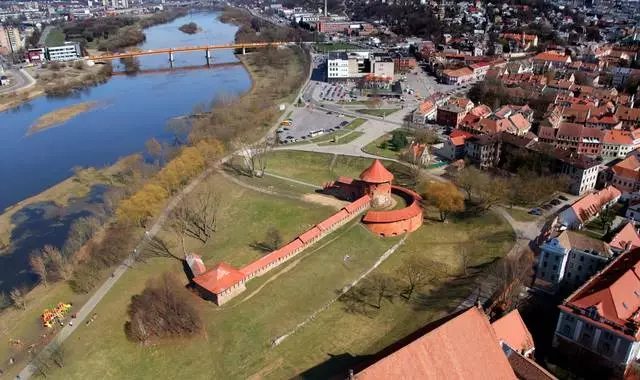 Ungaya kuphi eKaunas nokuthi yini okufanele uyibone? 10127_8