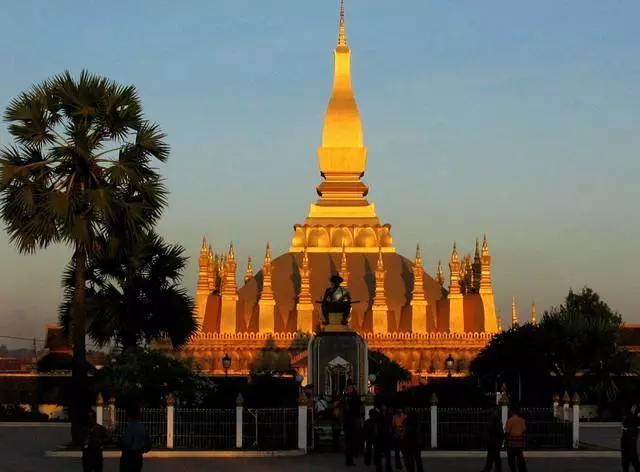 Ku biçin Vientiane û çi bibînin? 10166_1