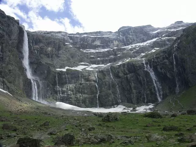 Kokias ekskursijas verta aplankyti lourdes? 10267_3