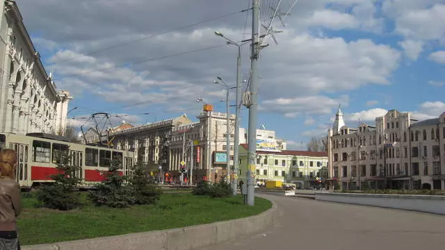 Inhlokodolobha yangaphambili yase-Ukraine - Kharkov 10299_37