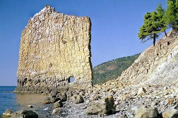 Τι εκδρομές για να επιλέξετε στο Kabardinka; 10371_7