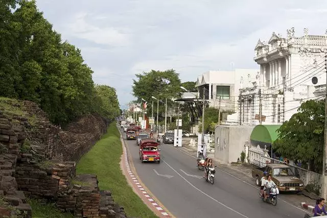 சியாங் மேய்க்கு வருகை தரும் சுவாரஸ்யமான இடங்கள் யாவை? 10407_2