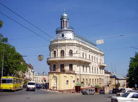 Beklenmeyen bir keşif Chernivtsi'dir. 10451_7