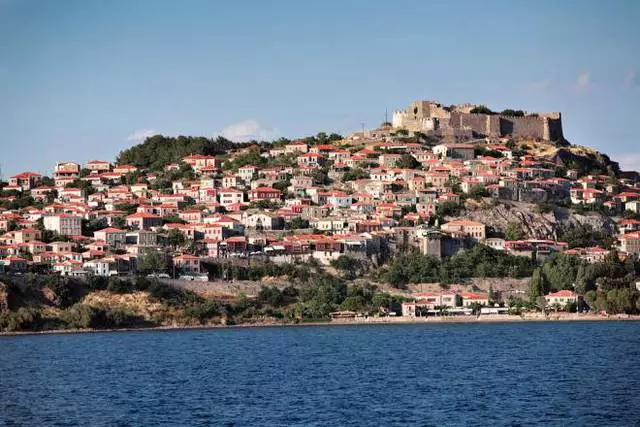 Zašto turisti biraju lesbos? 10643_2