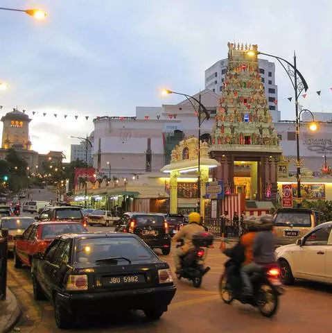 Naon anu anjeun laksanakeun ti istirahat ka Johor Baru? 10659_13