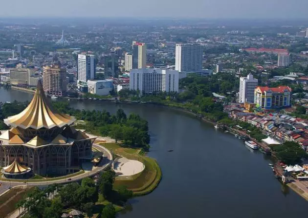 Nibihe ahantu hashimishije ukwirakwira i Kuching?