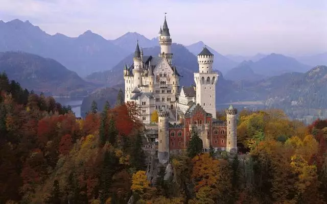 What is interesting to see in Bavaria?