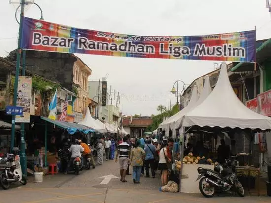 Waar kan ek op penang eet?