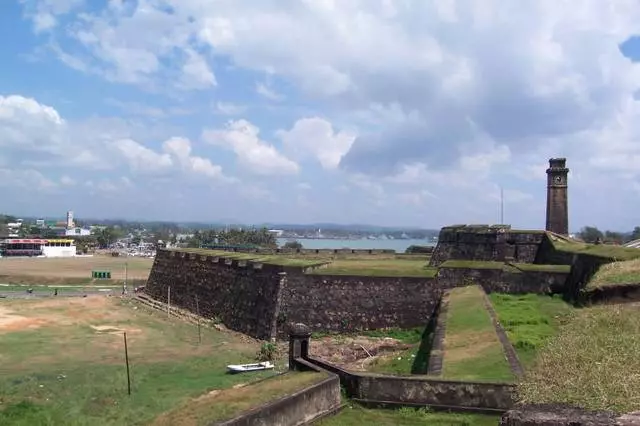 Ny toerana mahaliana indrindra ao anaty galle.