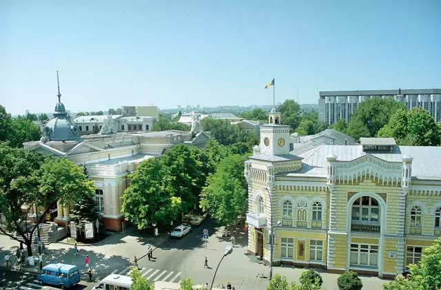 Malo osangalatsa kwambiri ku Chisinau. 11011_2