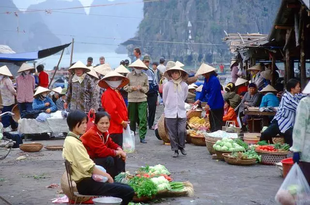 Apa yang perlu anda harapkan dari percutian di Halong? 11097_17