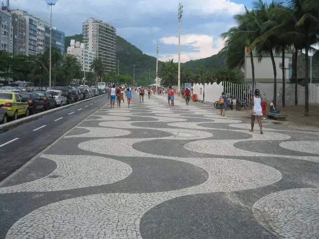 Rio de Janeiro e le mokhoa o motle oa ho fetola mariha bakeng sa lehlabula 11467_2