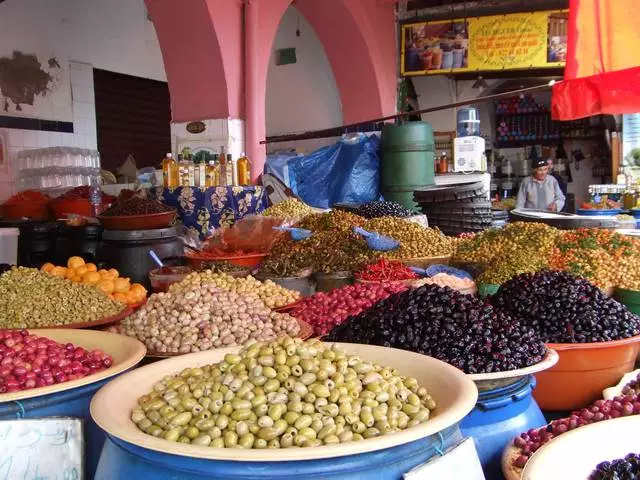 Gari wanda yake kama da labarin almara. Casablanca. 11542_4