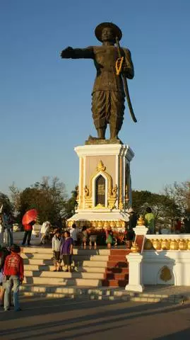 Funksjoner i hvile i Vientiane 11740_6