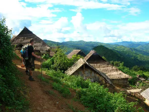 Ætti ég að fara til Laos með barn? 11750_3