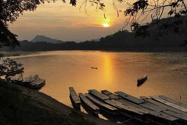 Làm thế nào để đưa mình vào kỳ nghỉ ở Luông Prabander? 11769_11