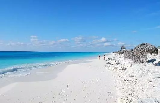 Pantai putih Kayo Largo 11792_2