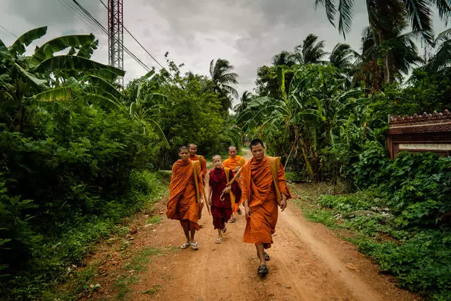 Ito ba ay nagkakahalaga ng pagpunta sa Cambodia? 11858_8