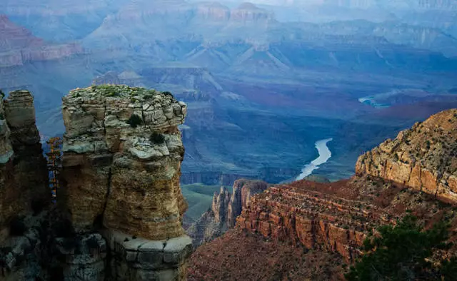 Mga Tampok sa Holiday sa Grand Canyon 11907_7