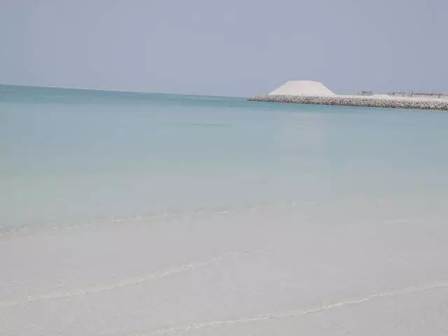 White Beaches Dubai. 12050_4