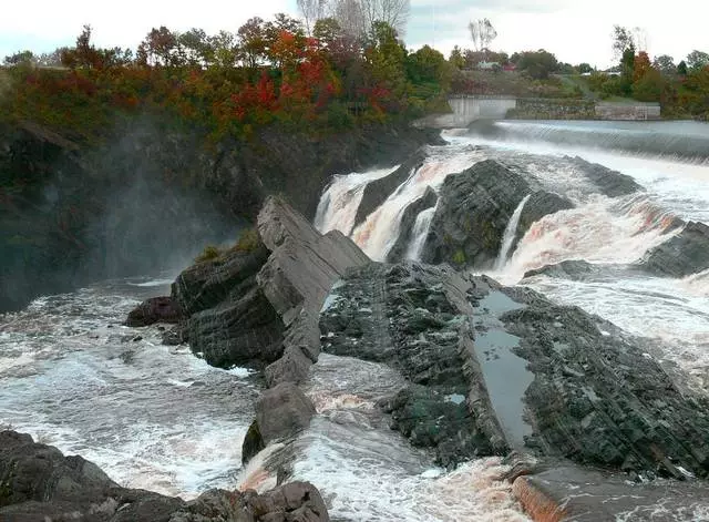 Tempat yang paling menarik di Quebec. 12598_2