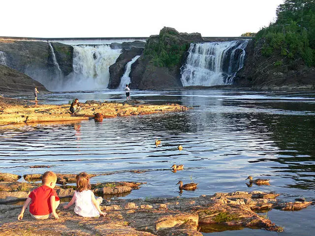 Meelaha ugu xiisaha badan ee Quebec. 12598_3