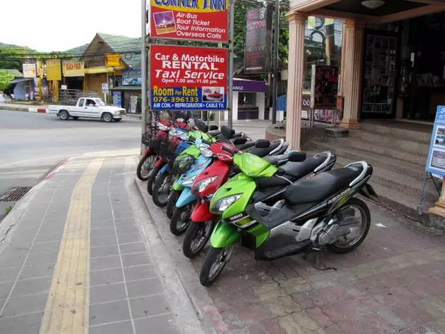 Malolo i Phuket: Tau mo mea eseese ma tautua 12697_6