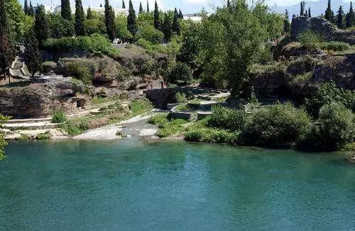 Pourquoi vaut-elle la peine d'aller à Podgorica? 13216_4