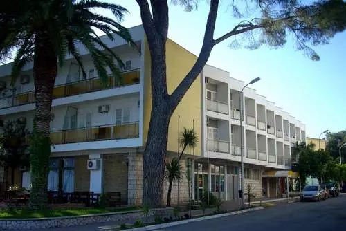 Welk hotel om te kiezen om te ontspannen in Tivat? 13270_2