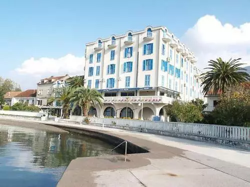 Welk hotel om te kiezen om te ontspannen in Tivat? 13270_3