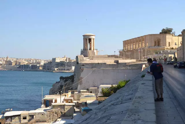 Majika ny tanàna mavo: Valletta tsara tarehy 13358_3