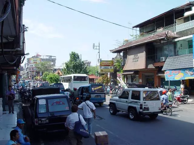 Wat solle mir erwaarden vu Rescht am Denpasar? 14054_1