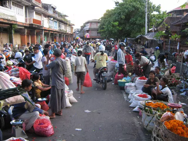 Waar goedkoop om in denpasar te eet? 14126_1