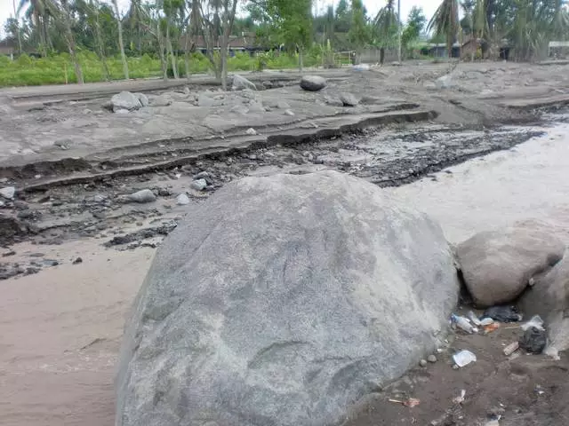 Mangsa santai ing Jokyakarta. Nalika luwih becik lunga menyang Jokyakarta ing liburan? 14740_7