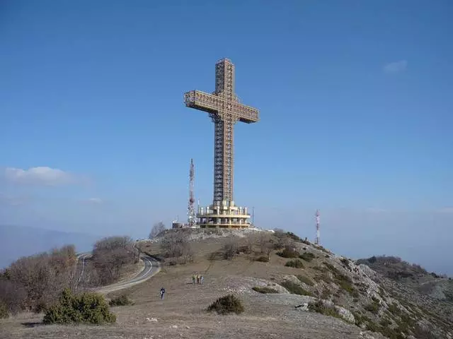 Ба куҷо рафтан ба Skopje ва чӣ дидан лозим аст? 14786_3