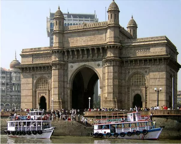 Why is it worth going to Mumbai? 14920_3