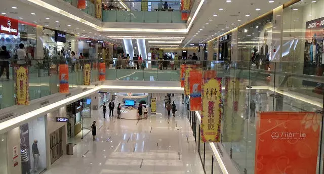 Shopping sa Beijing. Ano ang bibilhin?