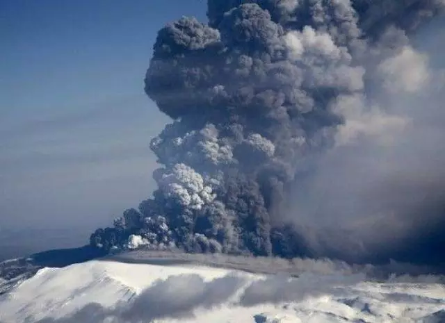 কিভাবে Iceland মধ্যে আরামদায়কভাবে শিথিল? একটি ভাড়া গাড়ী ভ্রমণ। 15132_8