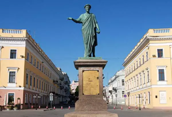 Meta huwa aħjar li jirrilassaw f'Odessa? Għajnuniet għat-Turisti.