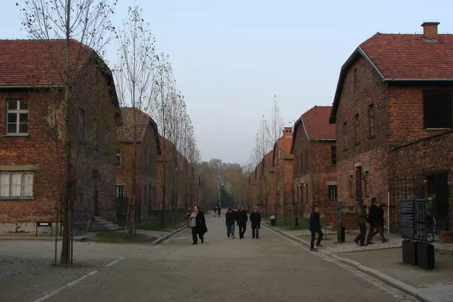 Auschwitz - um lugar que vale a pena visitar 15452_2