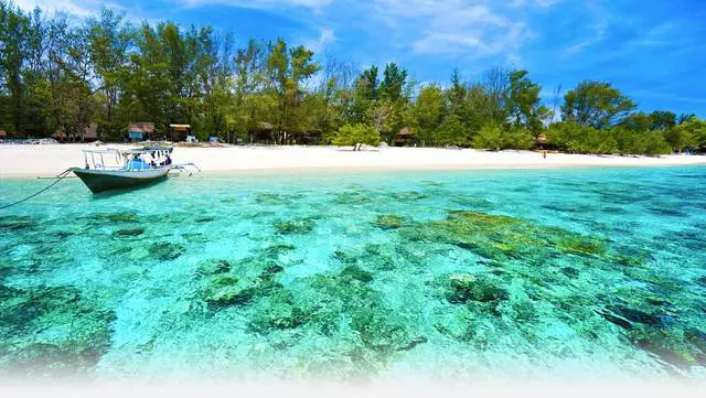 Sæson slapper af på Lombok. Hvornår er det bedre at gå til Lombok på ferie?