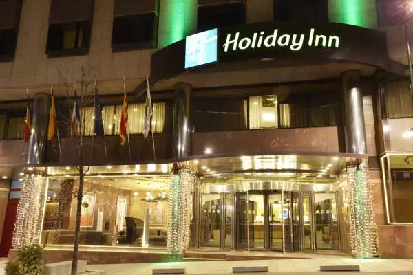 Ktorý hotel je lepšie zostať v Andora-la Vella?