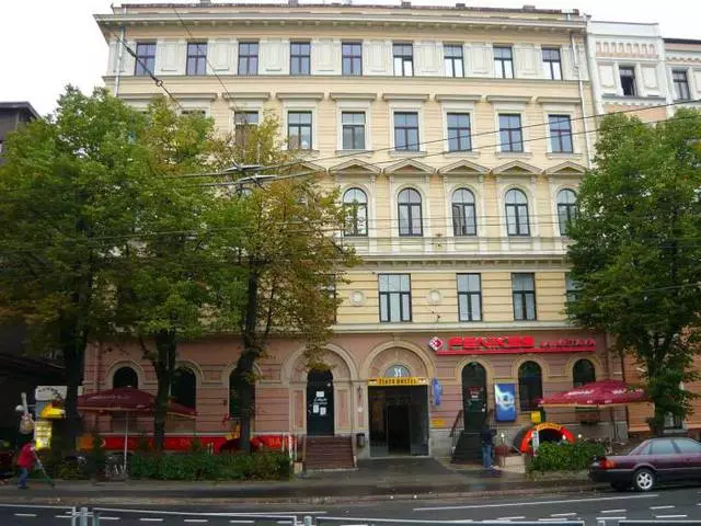 Apa hotel kanggo milih santai ing Riga? 15904_6