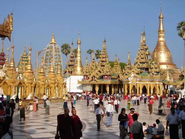 De meest interessante plaatsen in Yangon. 15997_5