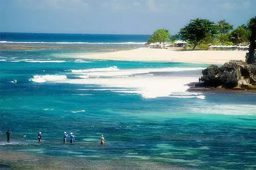 Apa yang perlu dilakukan bercuti di Nusa Dua? Hiburan terbaik. 16018_3