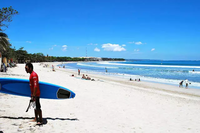 Ngendi menyang Seminyak lan apa sing bisa dideleng? 16167_1